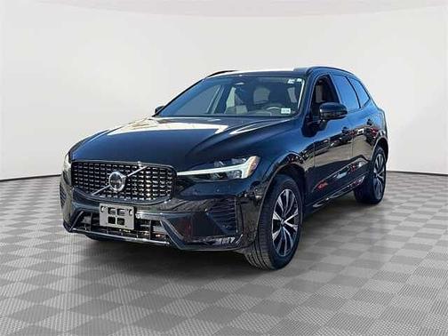 2024 Volvo XC60 Plus