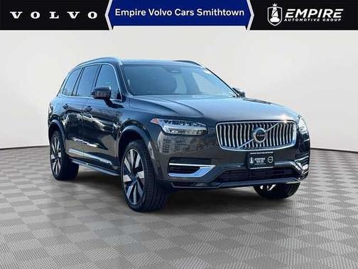 2024 Volvo XC90 Plus