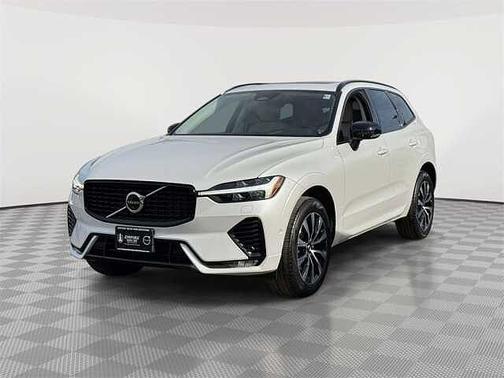 2023 Volvo XC60 Plus