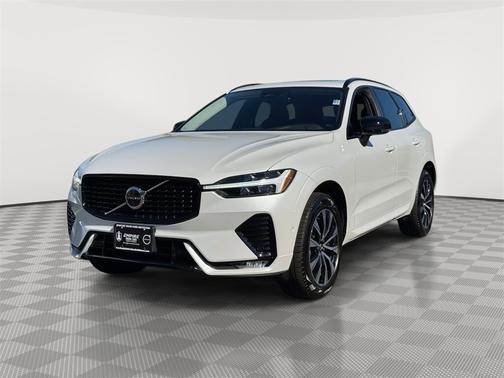 2025 Volvo XC60 B5 Plus