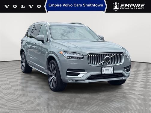 2025 Volvo XC90 B6 Plus 7-Seater