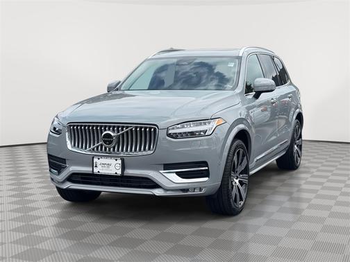 2025 Volvo XC90 B6 Plus 7-Seater