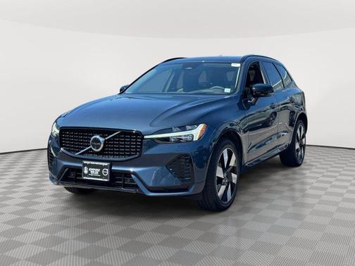 Denim Blue Metallic 2024 Volvo XC60 Recharge Plug-In Hybrid T8 Ultimate Dark Theme