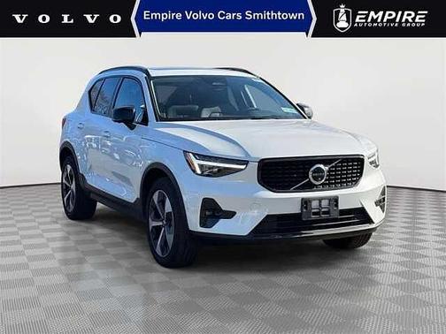 2026 Volvo XC40 Plus