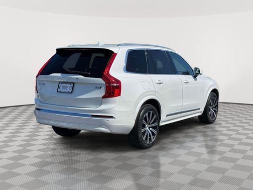 Crystal White Metallic 2024 Volvo XC90 B6 Plus Bright Theme 7-Seater