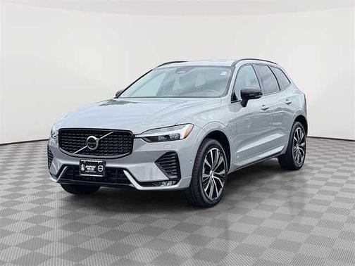 2025 Volvo XC60 Plus
