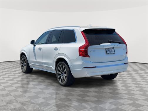 2024 Volvo XC90 B6 Plus Bright 7-Seater