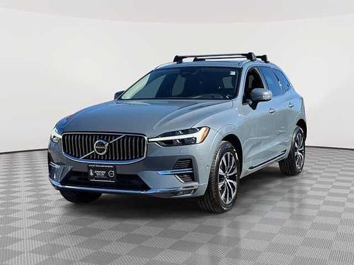 2023 Volvo XC60 Plus