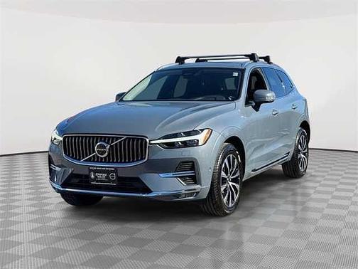 2023 Volvo XC60 Plus