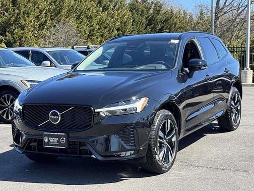 Onyx Black 2026 Volvo XC60 Plus