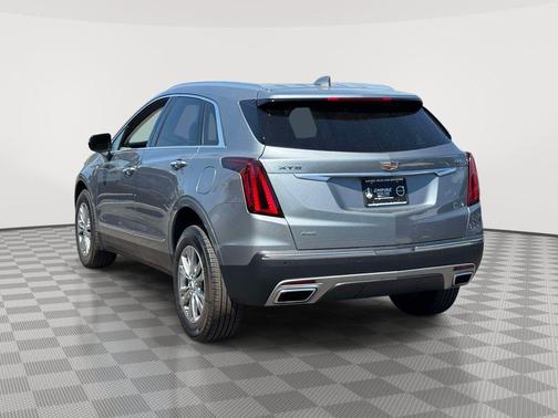 Silver Metallic 2023 Cadillac XT5 Premium Luxury