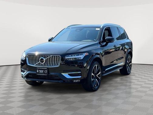 Onyx Black Metallic 2023 Volvo XC90 B5 Plus