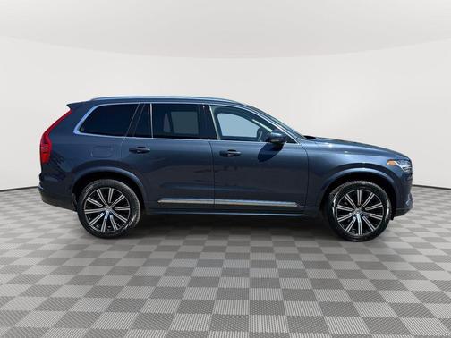 Denim Blue Metallic 2023 Volvo XC90 B6 Plus 7-Seater