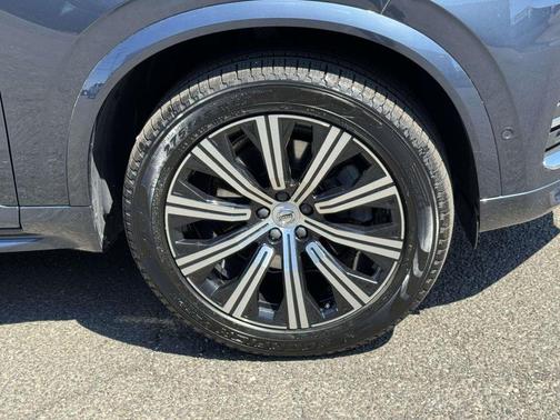 Denim Blue Metallic 2023 Volvo XC90 B6 Plus 7-Seater