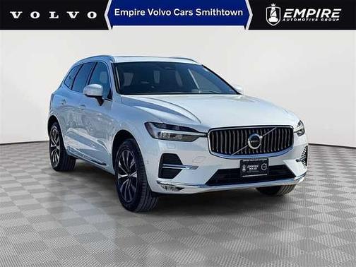 2023 Volvo XC60 Plus