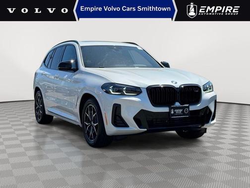 Mineral White Metallic 2023 BMW X3 M40i