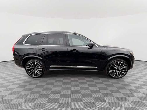 Onyx Black 2026 Volvo XC90 Plus