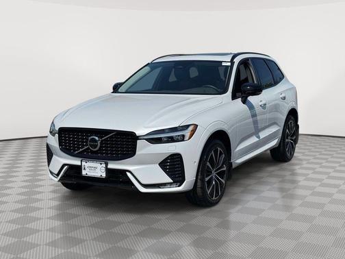 Crystal White Metallic 2024 Volvo XC60 B5 Plus Dark Theme