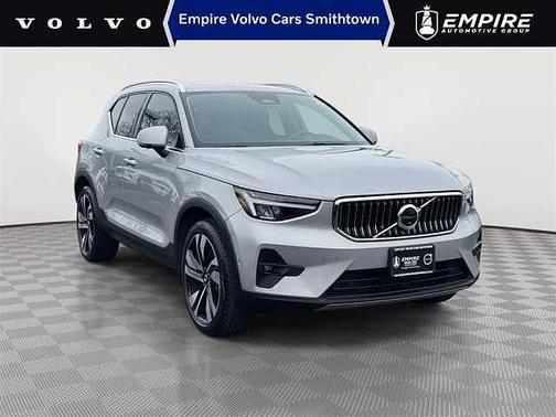 2023 Volvo XC40 Plus