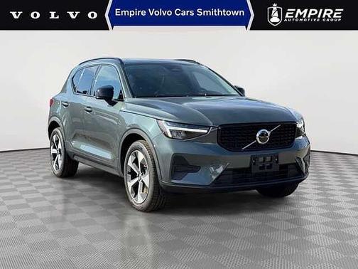 Forest Lake 2026 Volvo XC40 Core