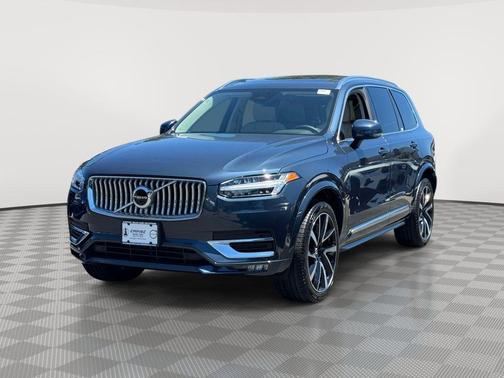 Denim Blue Metallic 2024 Volvo XC90 B6 Plus Bright Theme 7-Seater
