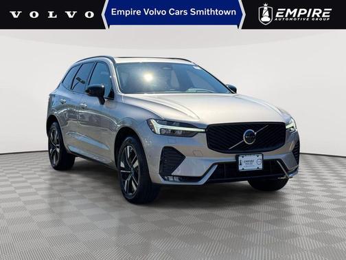 Bright 2026 Volvo XC60 B5 Plus