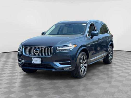 Denim Blue Metallic 2023 Volvo XC90 B6 Plus 7-Seater