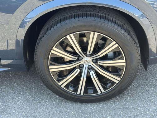 Denim Blue Metallic 2023 Volvo XC90 B6 Plus 7-Seater