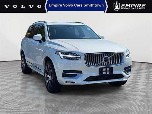 2025 Volvo XC90 Plus