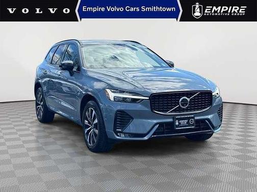 Thunder Grey 2023 Volvo XC60 Plus