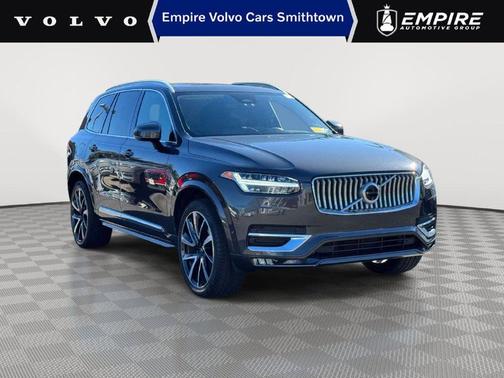 Platinum Gray Metallic 2024 Volvo XC90 B5 Plus Bright Theme