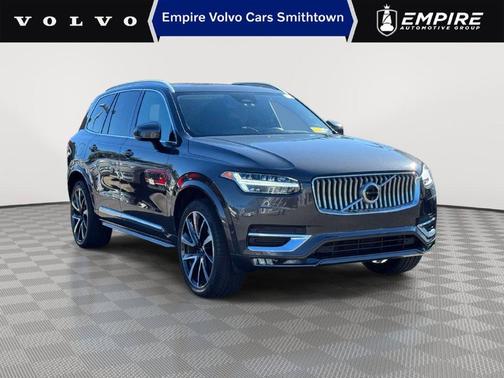 Platinum Gray Metallic 2024 Volvo XC90 B5 Plus Bright Theme