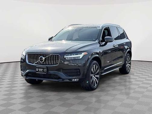 Platinum Grey 2023 Volvo XC90 Core