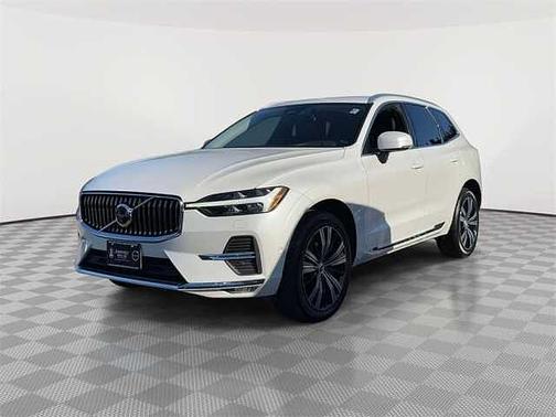 2023 Volvo XC60 Plus
