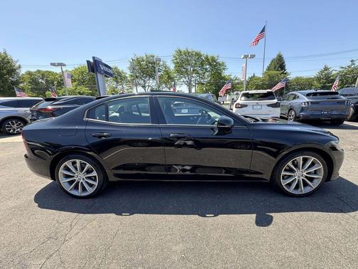 Black Stone 2021 Volvo S60 T6 Momentum