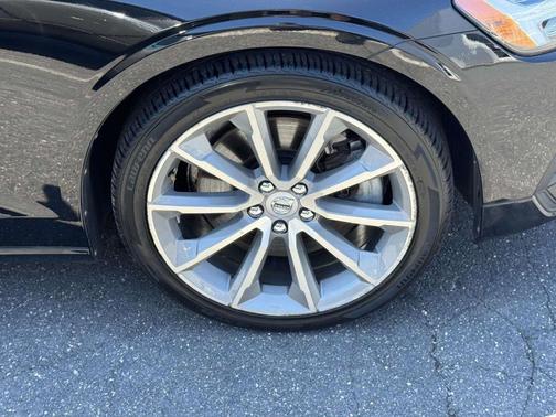 Black Stone 2021 Volvo S60 T6 Momentum