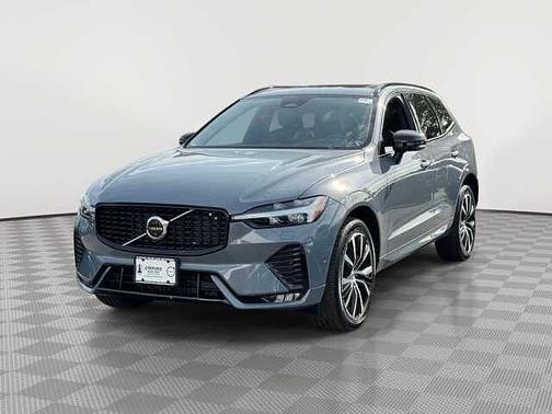 Thunder Grey 2023 Volvo XC60 Plus