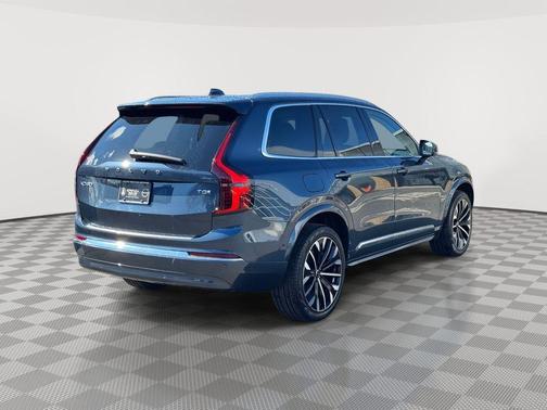 Denim Blue Metallic 2026 Volvo XC90 Plug-In Hybrid T8 Plus 7-Seater