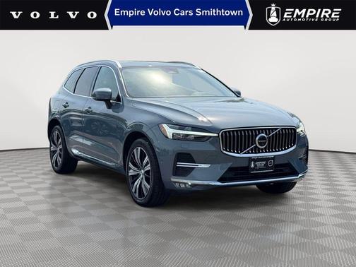 Gray Metallic 2023 Volvo XC60 B5 Plus Bright Theme