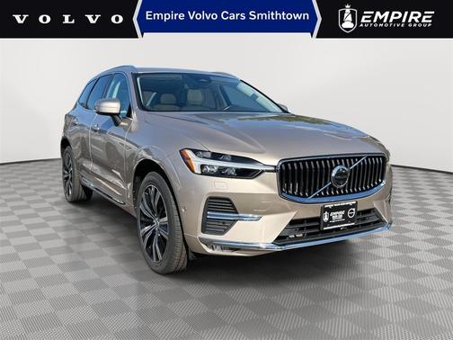 2023 Volvo XC60 B5 AWD Plus Bright