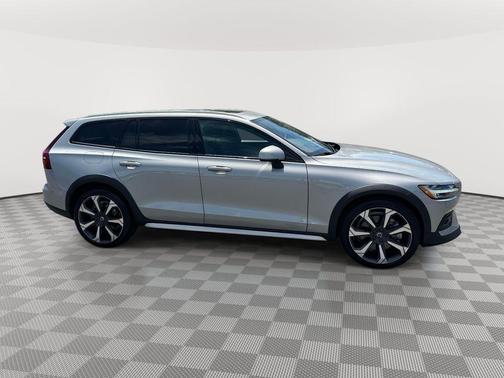 Silver 2024 Volvo V60 Cross Country B5 Ultimate