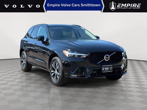 Onyx Black Metallic 2025 Volvo XC60 B5 Core