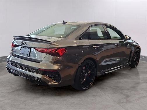 2024 Audi RS 3 TFSI quattro S tronic