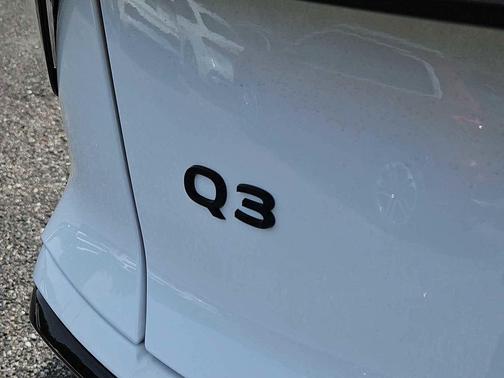 Arkona White 2026 Audi Q3 TFSI quattro S tronic