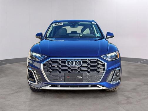 2025 Audi Q5 45 S line Premium Plus