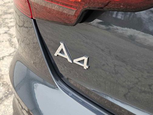 2023 Audi A4 40 Premium