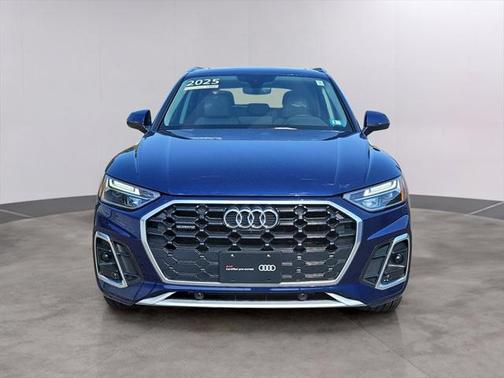 2025 Audi Q5 45 S line Premium Plus