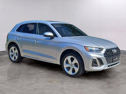 2025 Audi Q5 45 S line Premium Plus