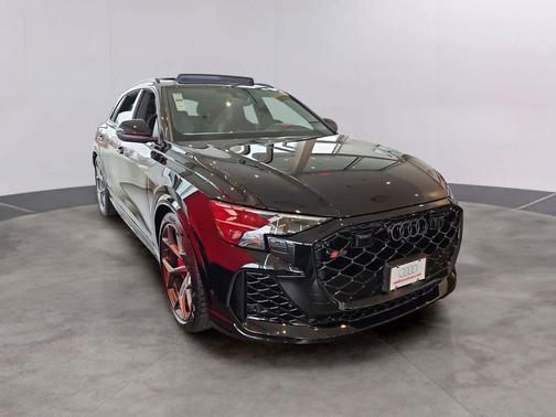 mythos black metallic 2026 Audi RS Q8 4.0T