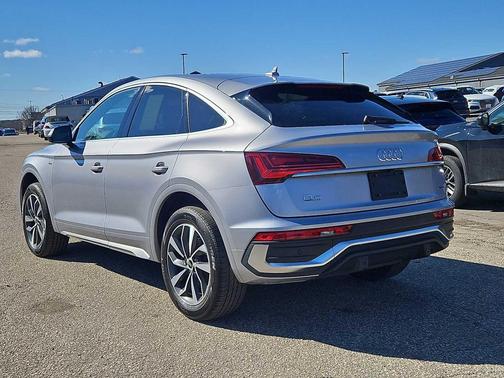 Florett Silver Metallic 2023 Audi Q5 45 S line Premium